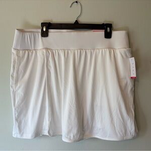 Livi Active White Moisture Wicking Mini Tennis Skort, Size 18/20 Women’s